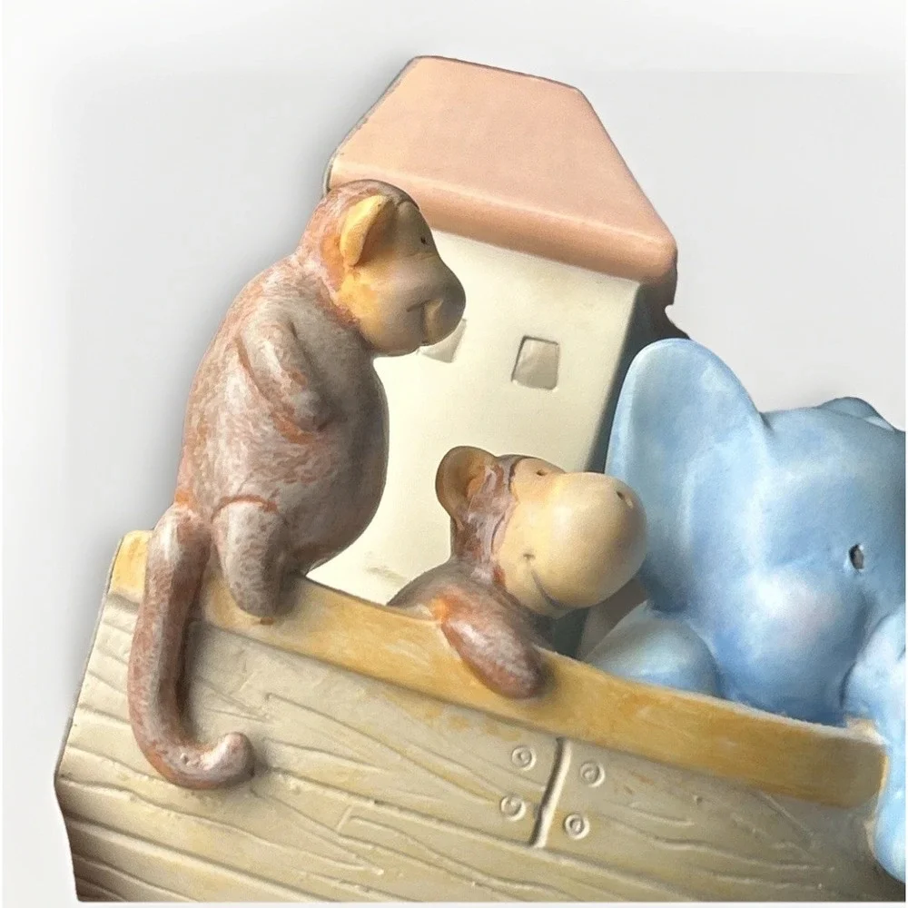 David Walker Noah's Ark Vintage Bookend by Michael And Company. Lion Sheep Boat